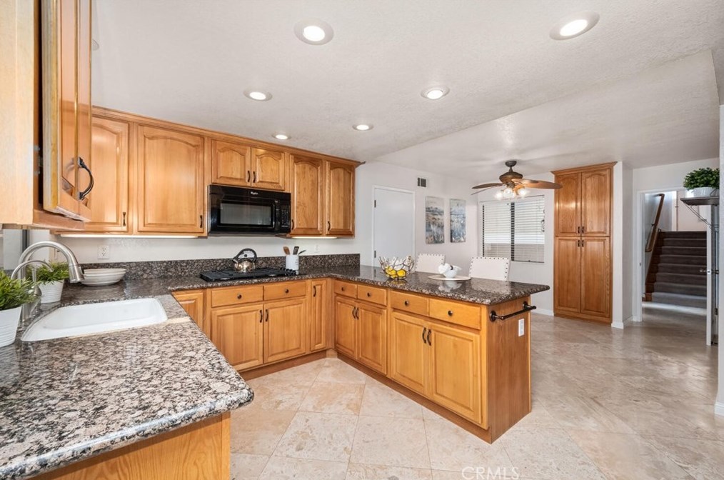 13242 La Quinta St, La Mirada CA  90638-3434 exterior