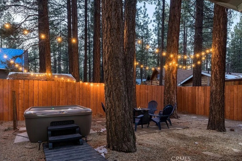 813 Sugarloaf Blvd, Big Bear City CA  92314-9352 exterior