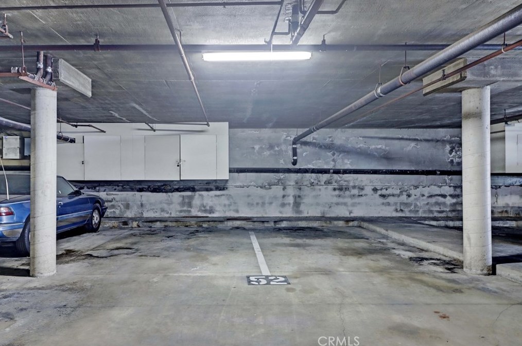 15000 Halldale Ave, Gardena CA  90247-3148 exterior