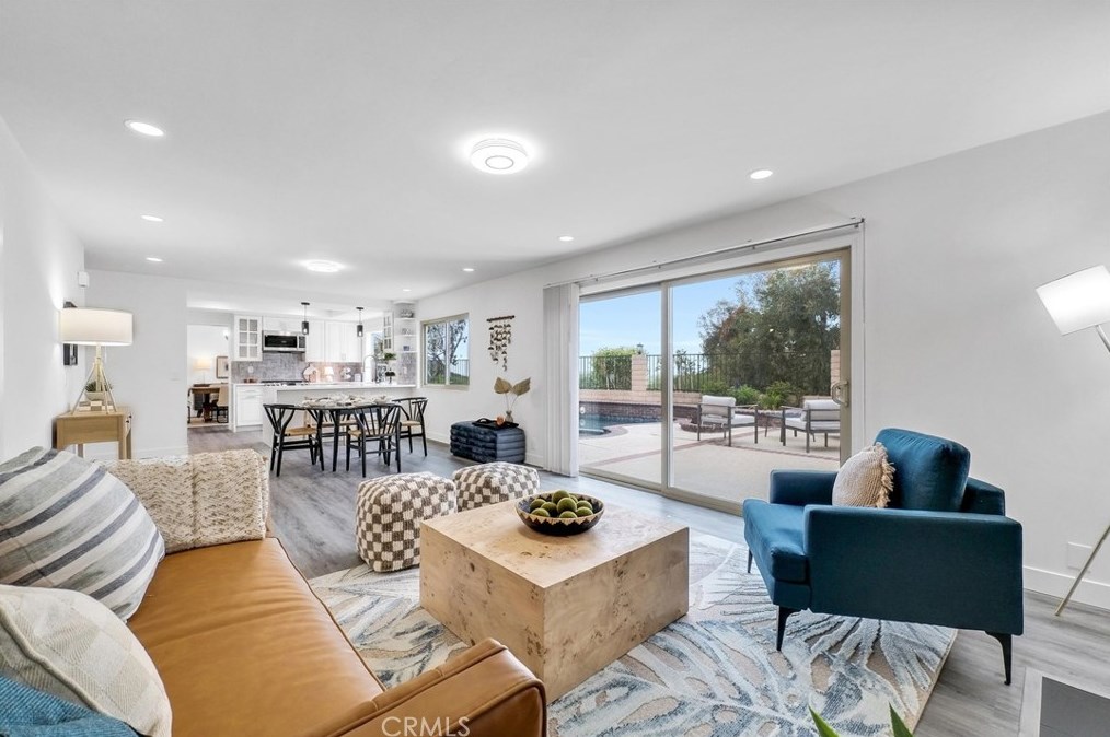 6975 Rutgers Dr, Anaheim CA  exterior