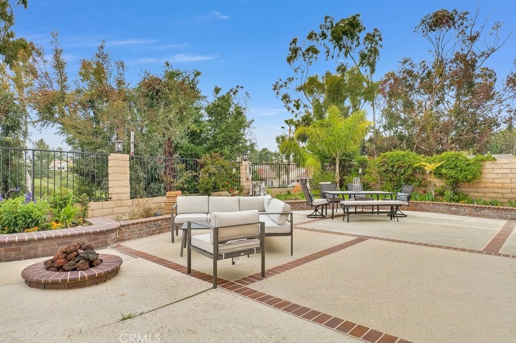 6975 Rutgers Dr, Anaheim CA  exterior