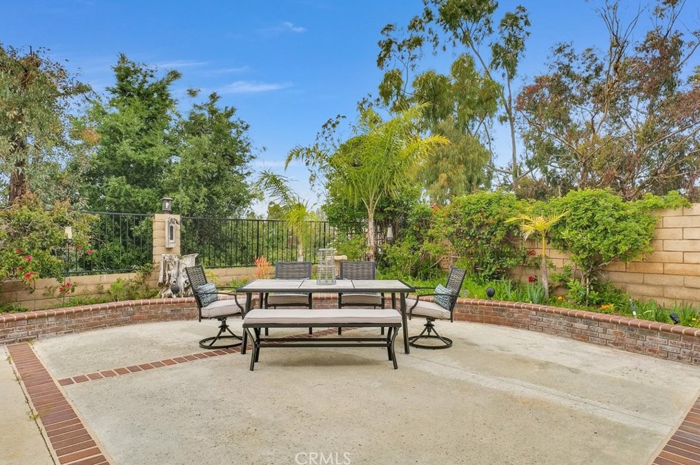 6975 Rutgers Dr, Anaheim CA  exterior