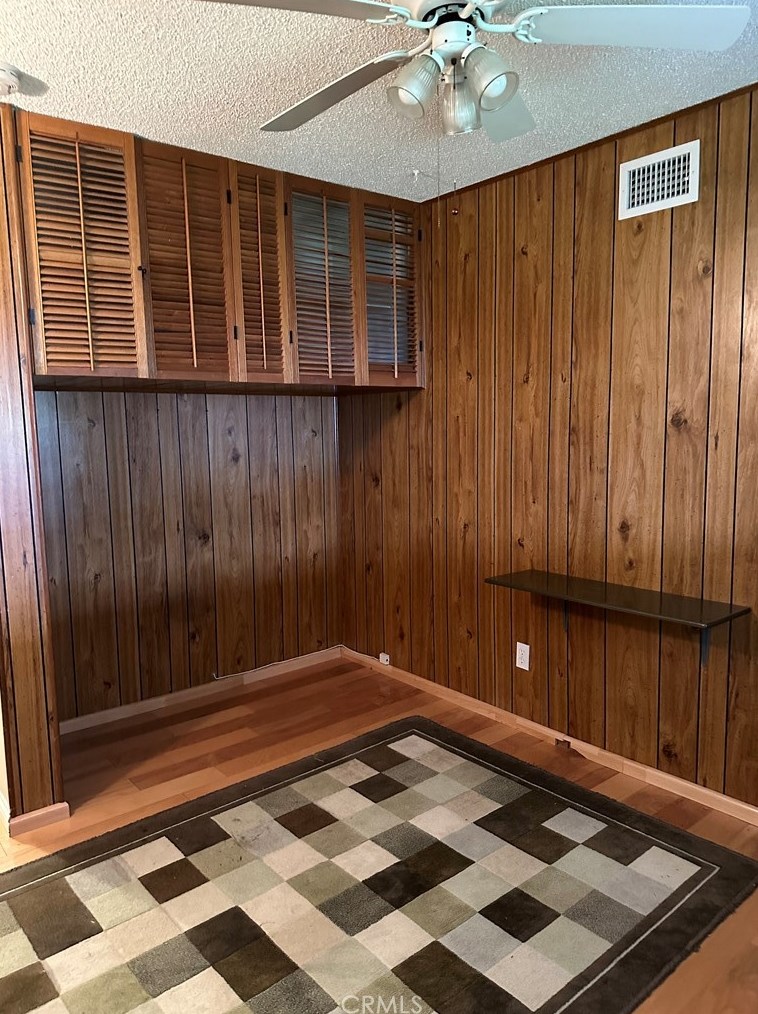 11500 Gramercy Pl, Riverside CA  92505-2525 exterior