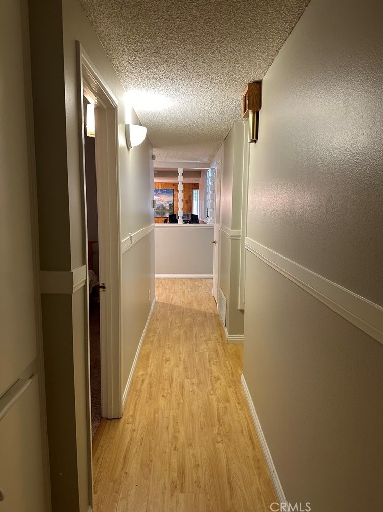 11500 Gramercy Pl, Riverside CA  92505-2525 exterior
