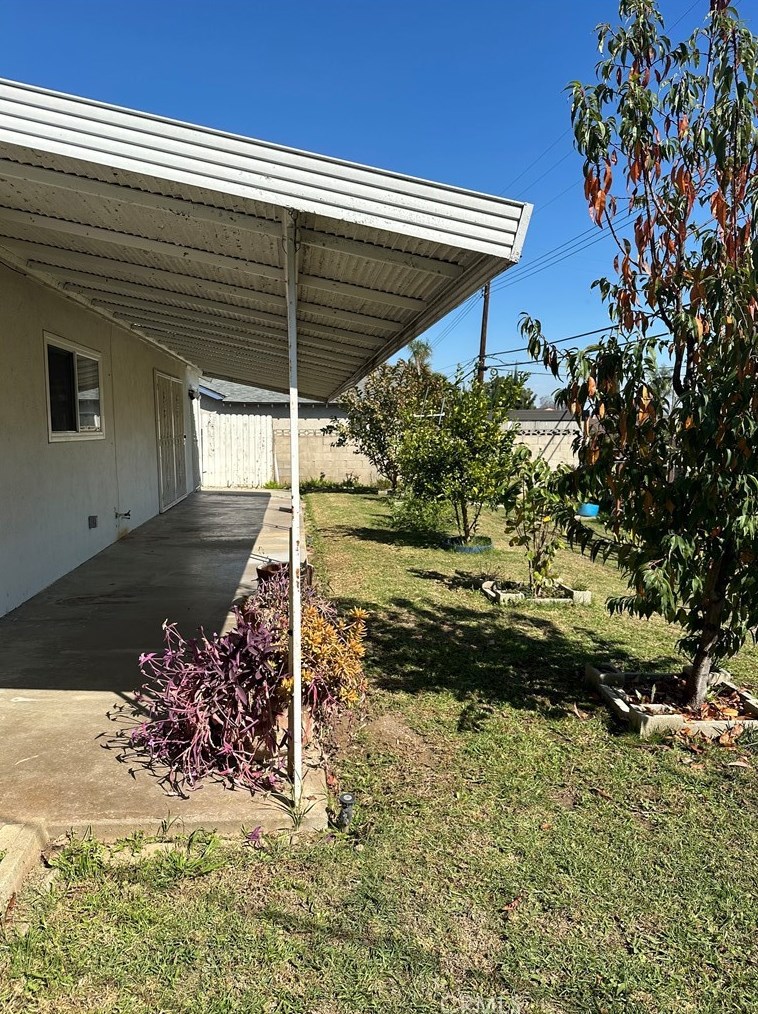 11500 Gramercy Pl, Riverside CA  92505-2525 exterior