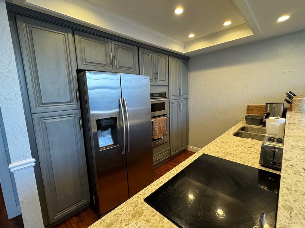 8319 Marina Pacifica Dr, Long Beach CA  90803-3805 exterior
