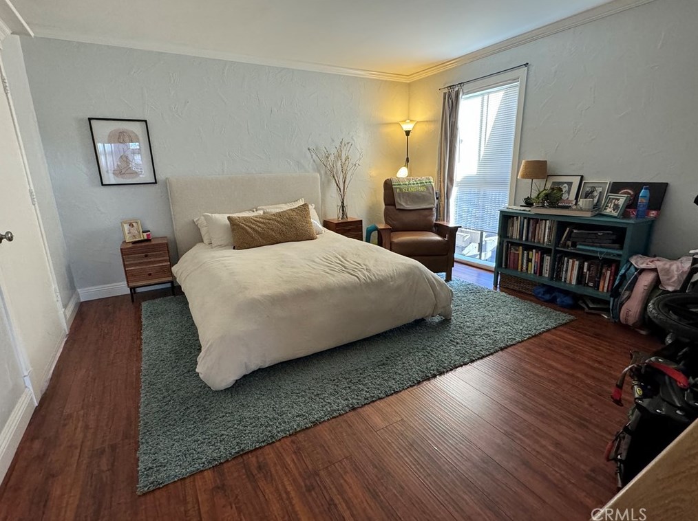 8319 Marina Pacifica Dr, Long Beach CA  90803-3805 exterior