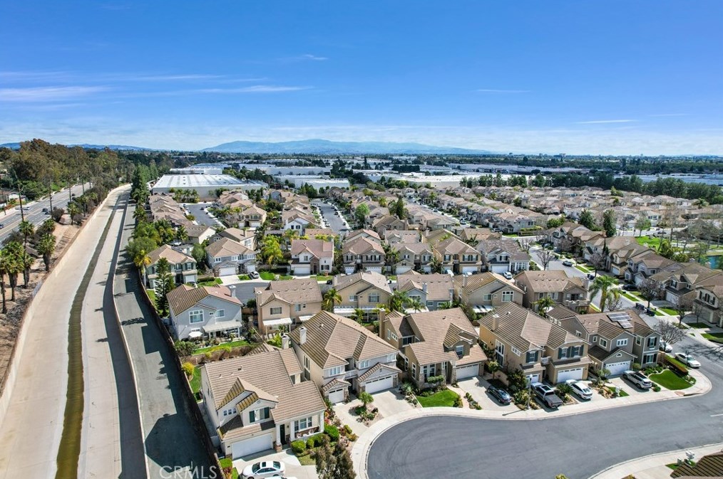 10 Waterside Cv, Buena Park CA  90621-1664 exterior