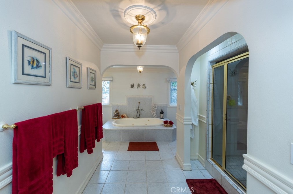 255 Owens Dr, Anaheim CA  92808-1327 exterior