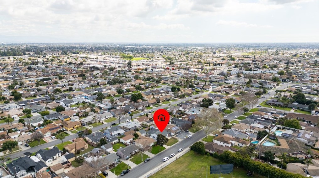 13846 Dunrobin Ave, Bellflower CA 90706-2420 exterior