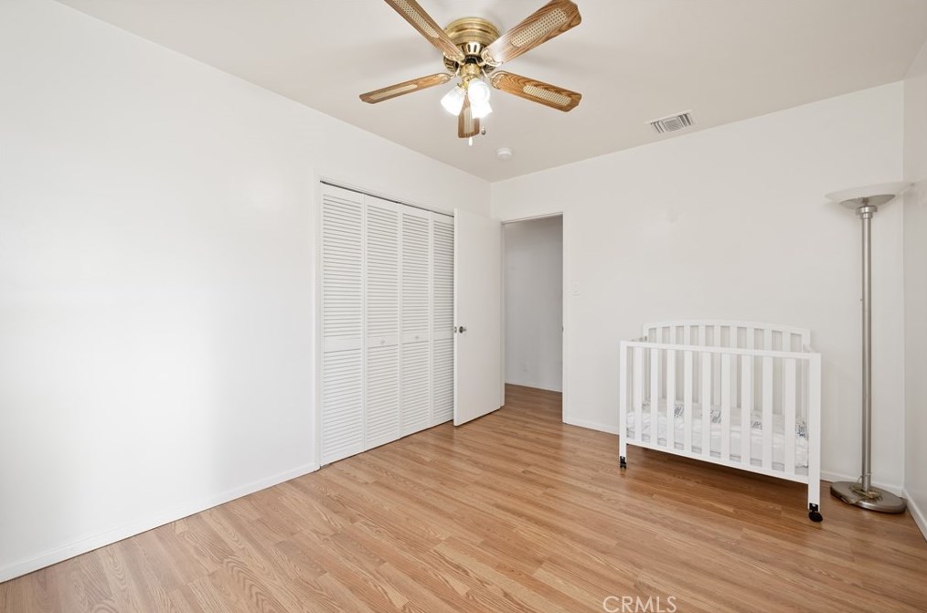 13846 Dunrobin Ave, Bellflower CA 90706-2420 exterior