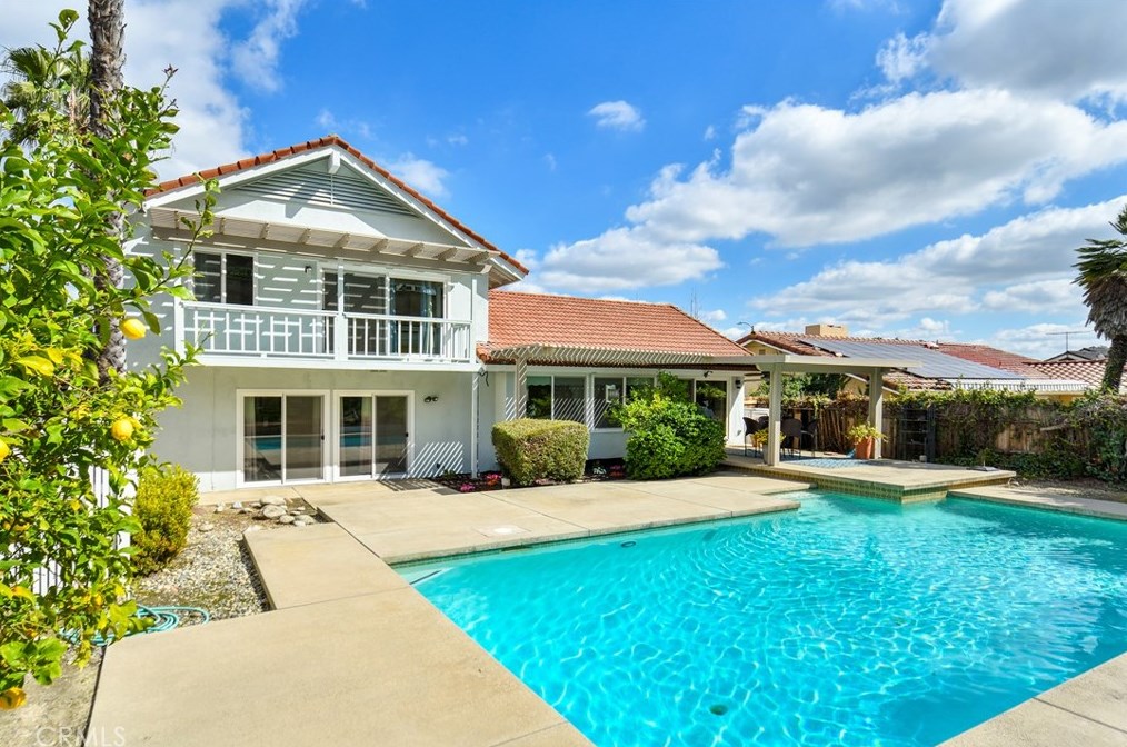 630 Country Hills Dr, La Habra CA  90631-7631 exterior