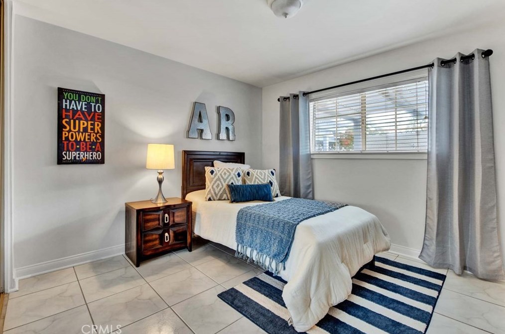 2838 Orange Grv Ave, Orange CA 92867-7346 exterior