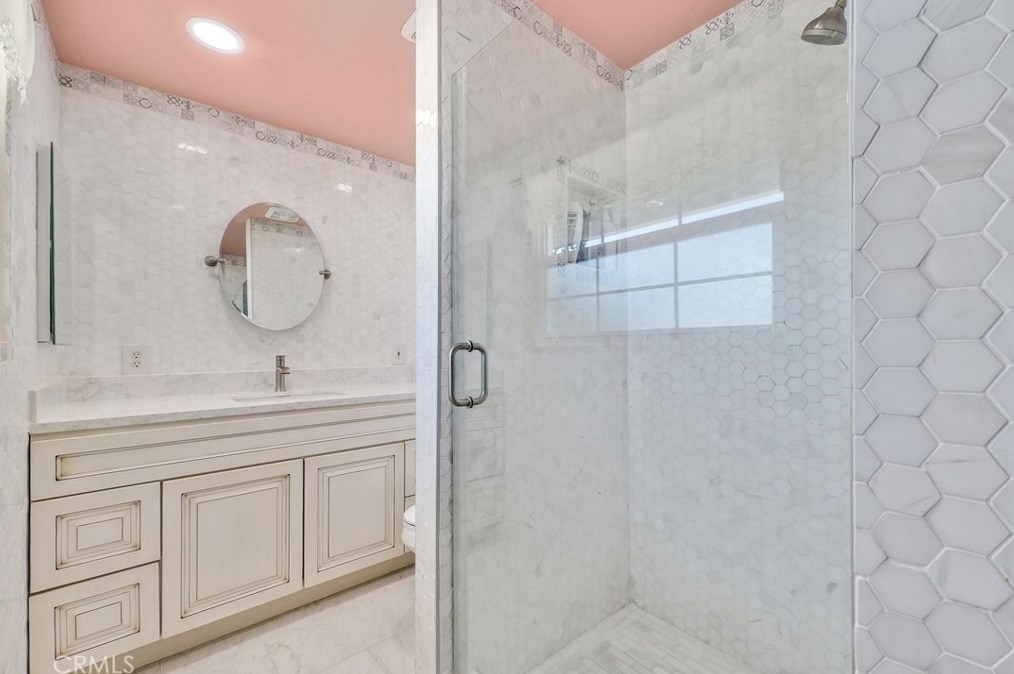 1027 Marjan St, Anaheim CA  92806-5034 exterior