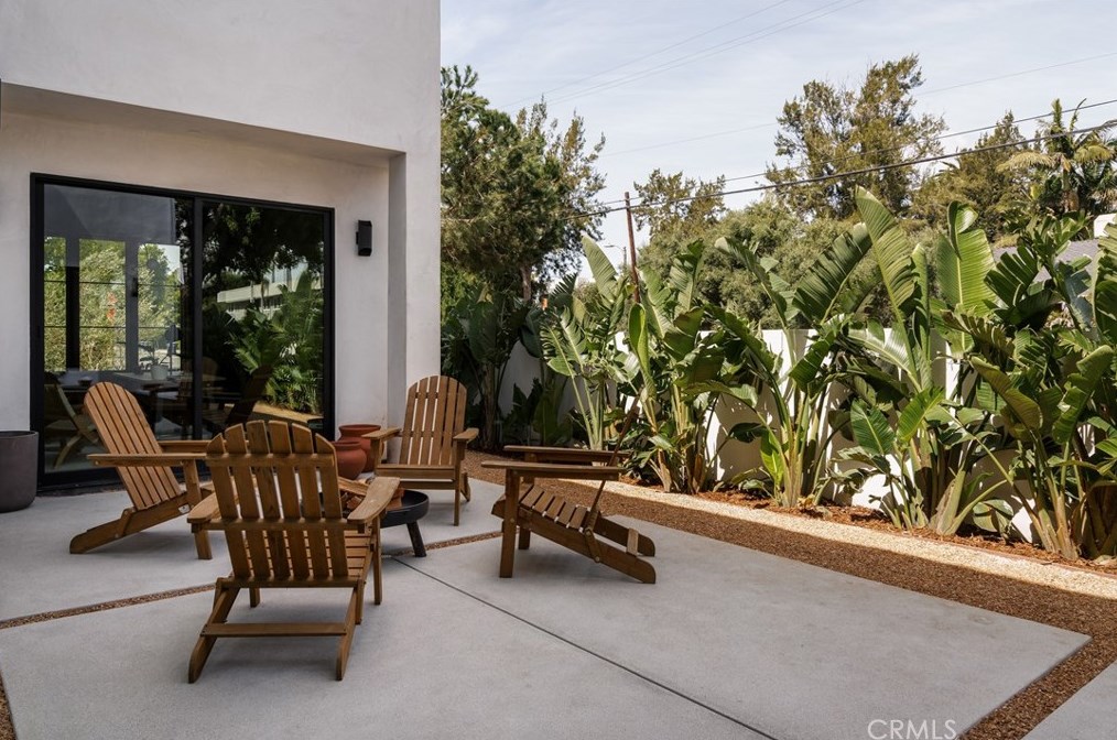 3706 Barry Ave, Los Angeles CA  90066-3204 exterior