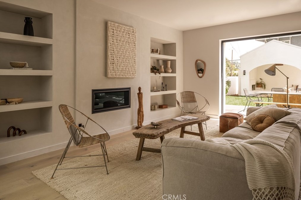 3706 Barry Ave, Los Angeles CA  90066-3204 exterior