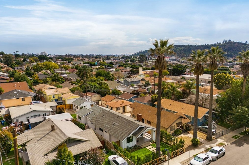 3346 Loosmore St, Los Angeles CA  90065-1711 exterior
