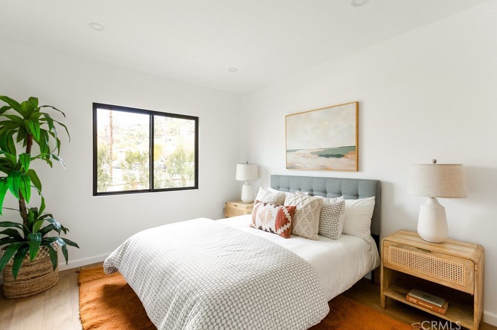 3346 Loosmore St, Los Angeles CA  90065-1711 exterior