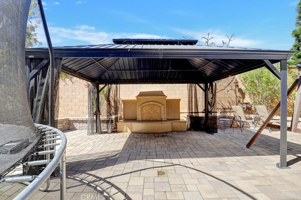 14 Arizona, Irvine CA  92606-1762 exterior