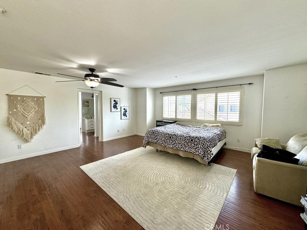 14 Arizona, Irvine CA  92606-1762 exterior