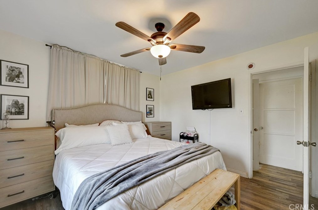 6741 Yellowstone Dr, Riverside CA  92506-3924 exterior