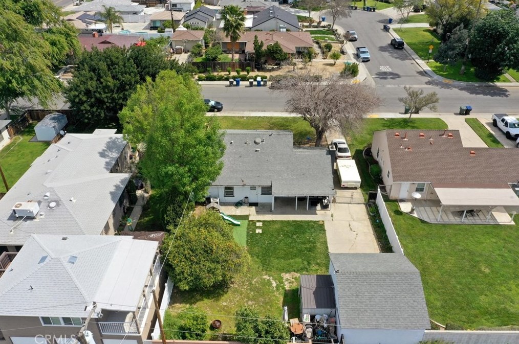 6741 Yellowstone Dr, Riverside CA  92506-3924 exterior