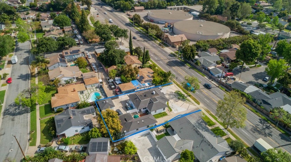 2314 Bristol St, Santa Ana CA  92704-5721 exterior
