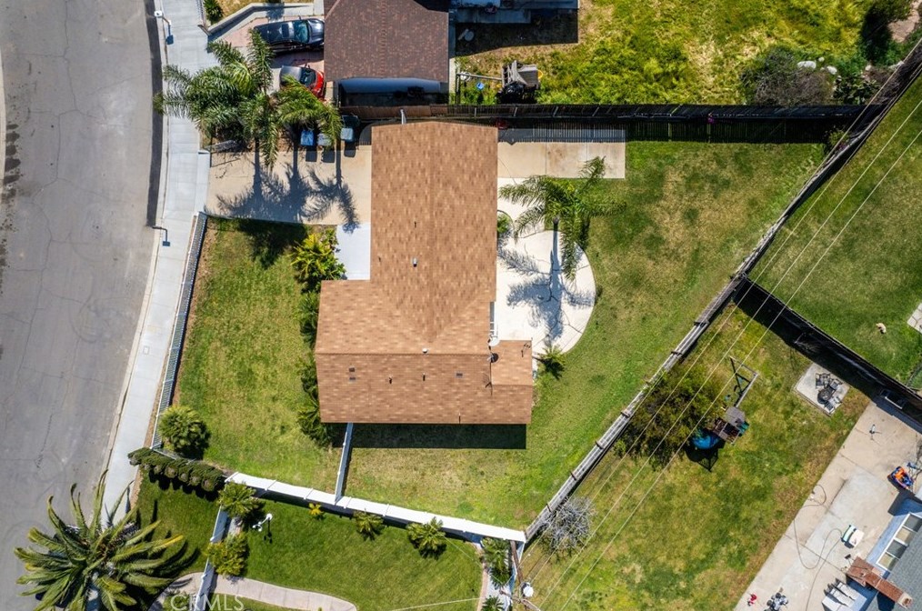 6687 Lessie Ln, Riverside CA  92503-1232 exterior