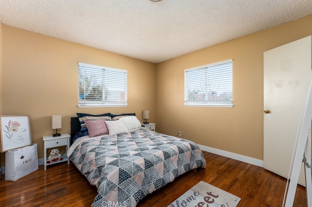 6687 Lessie Ln, Riverside CA  92503-1232 exterior