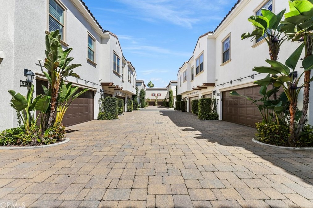594 Melrose St, Anaheim CA  92805-4710 exterior