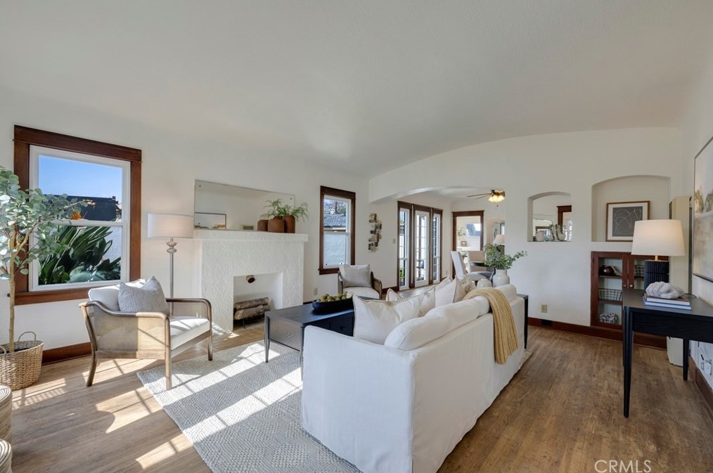 538 Helena St, Anaheim CA  92805-4530 exterior