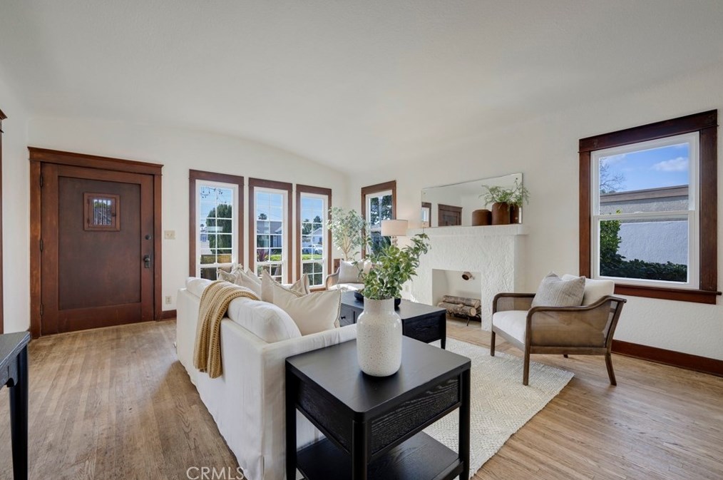 538 Helena St, Anaheim CA  92805-4530 exterior