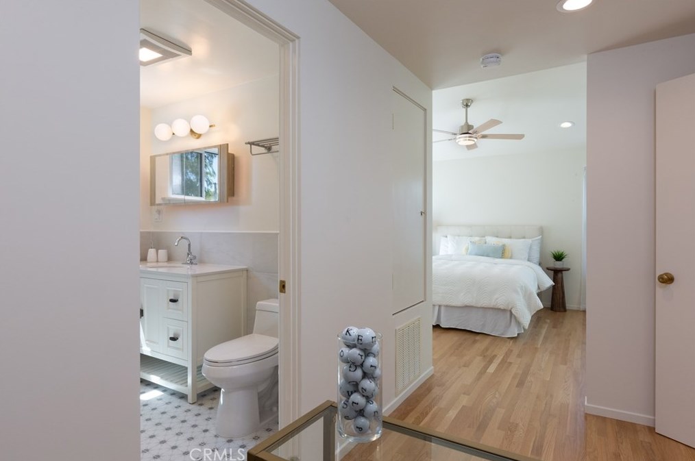 6443 Bayard St, Long Beach CA  90815-3402 exterior