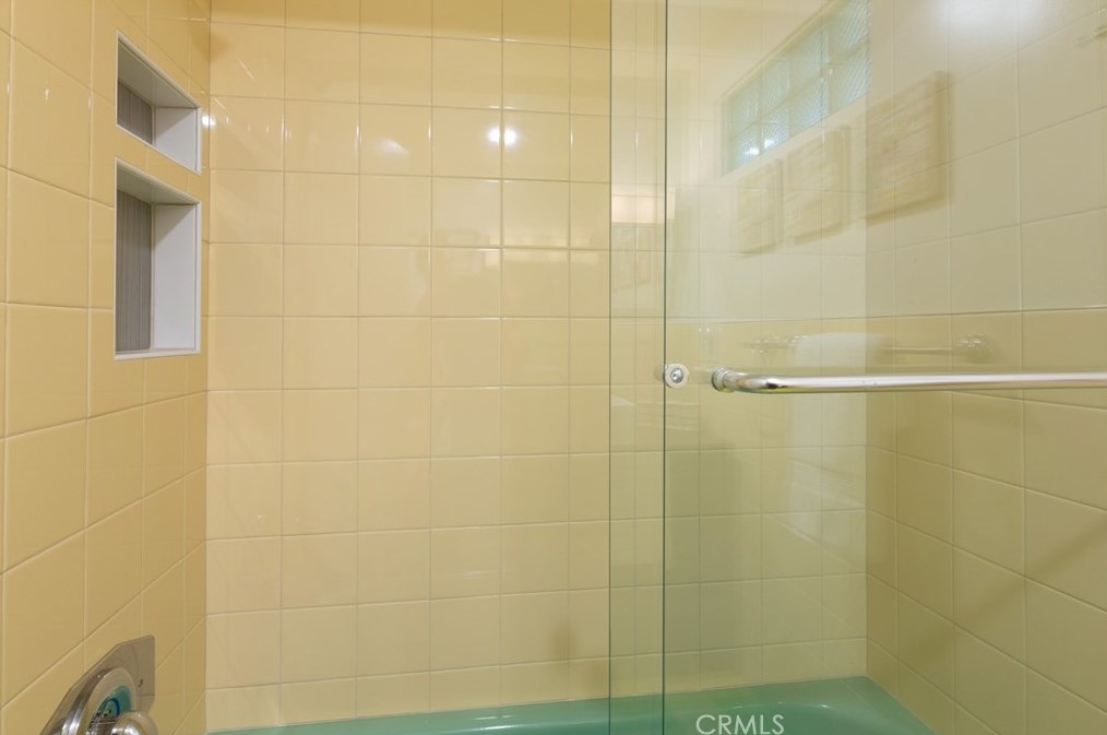 6443 Bayard St, Long Beach CA  90815-3402 exterior