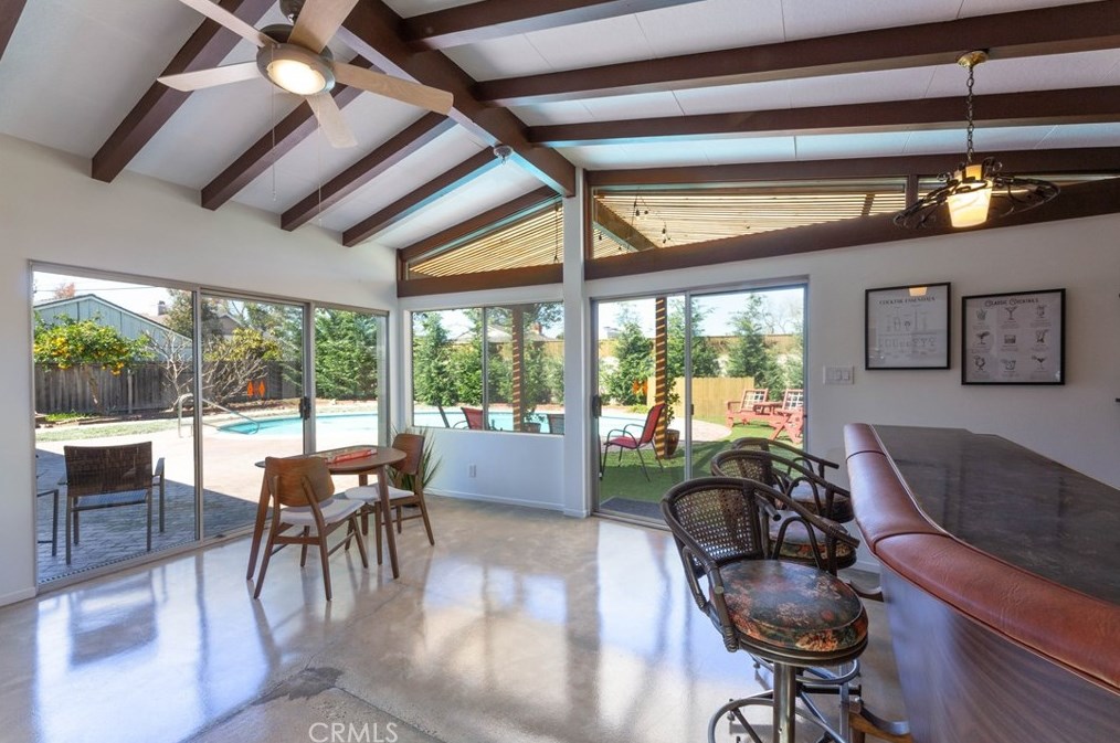 6443 Bayard St, Long Beach CA  90815-3402 exterior