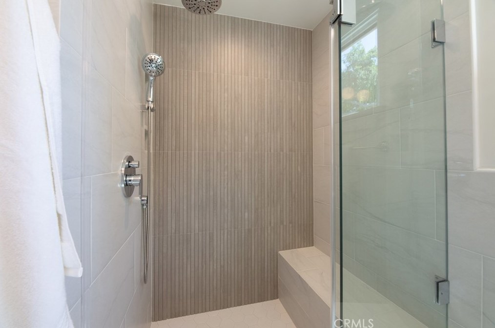 6443 Bayard St, Long Beach CA  90815-3402 exterior