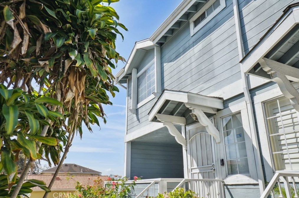 21249 Figueroa St, Long Beach CA  90745-1900 exterior