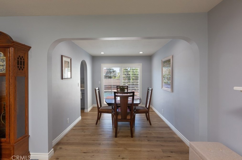 8201 Santa Margarita Ln, Buena Park CA  90623-2218 exterior