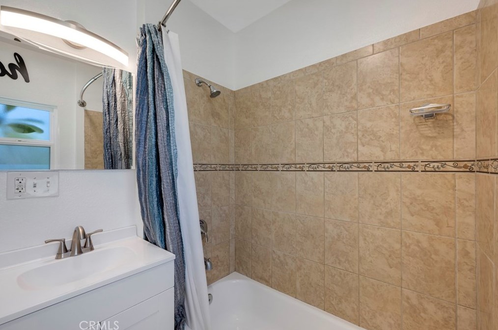 668 Texas St, Pomona CA  91768-3540 exterior