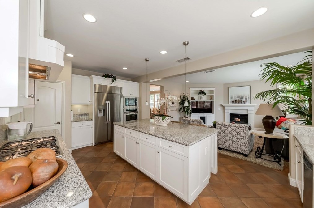 1320 Marigold Ave, La Habra CA  90631-9252 exterior