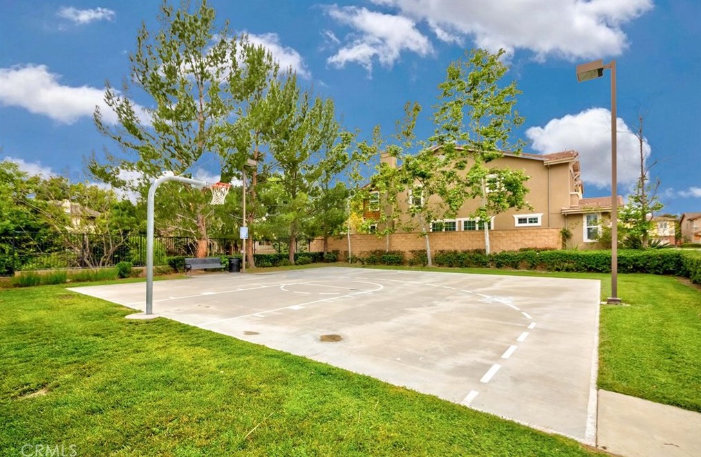 1320 Marigold Ave, La Habra CA  90631-9252 exterior