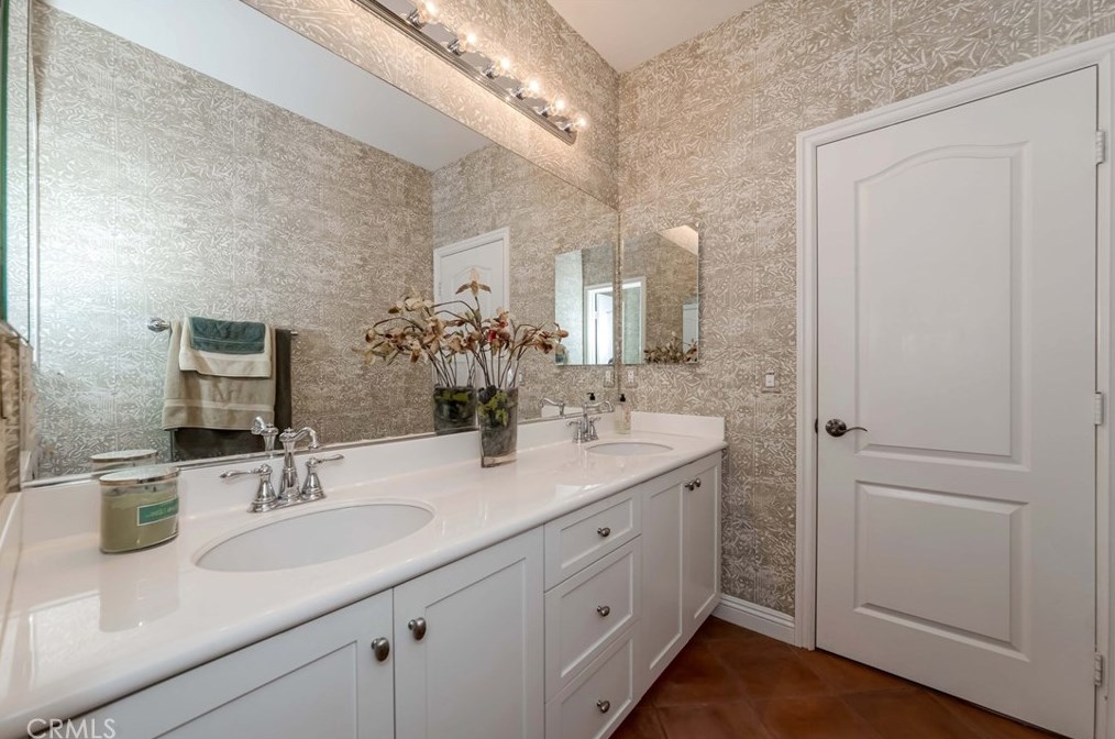 1320 Marigold Ave, La Habra CA  90631-9252 exterior