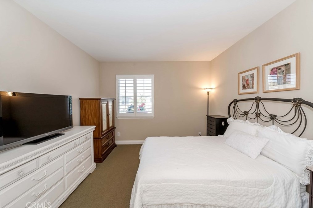 1320 Marigold Ave, La Habra CA  90631-9252 exterior