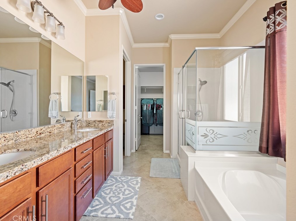 10575 Green Valley Rd, Apple Valley CA  92308-3689 exterior