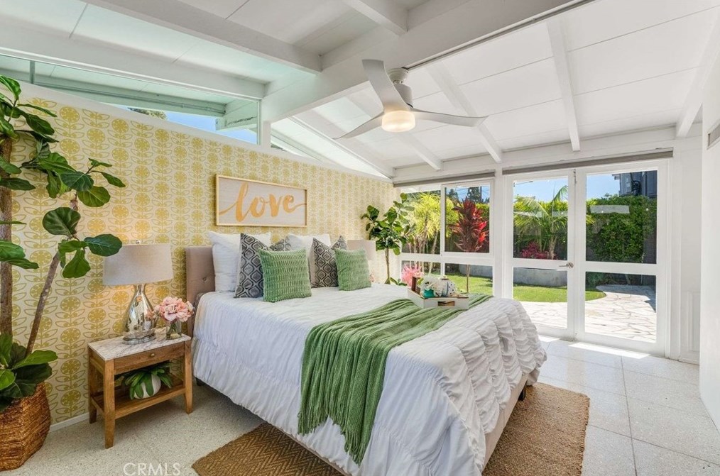 3146 Lees Ave, Long Beach CA  90808-4217 exterior