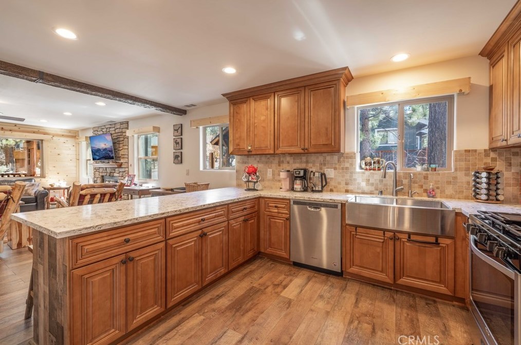 435 Ashwood Dr, Big Bear City CA  92314-8860 exterior