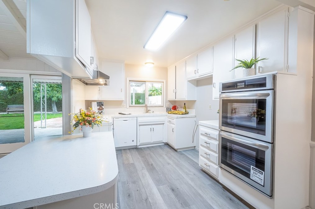 1509 Laster Ave, Anaheim CA  92802-2712 exterior