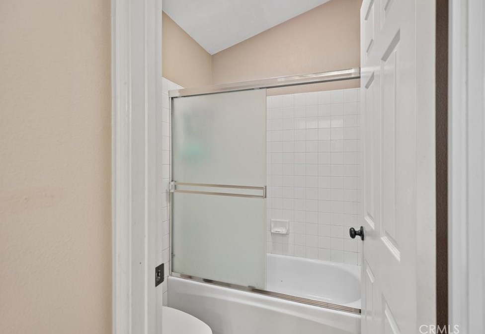 180 Chandon, Laguna Beach CA  92677-5735 exterior