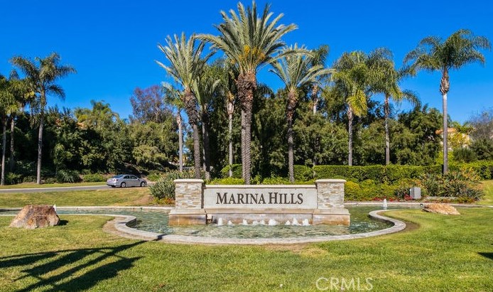 180 Chandon, Laguna Beach CA  92677-5735 exterior