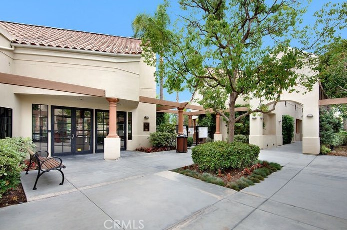 180 Chandon, Laguna Beach CA  92677-5735 exterior